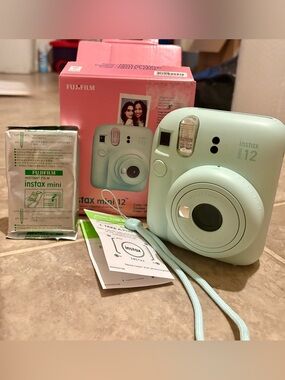 📸Like New InstaX Camera